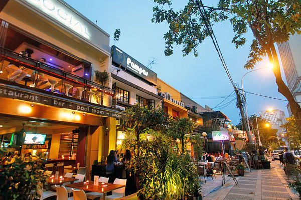 ChangkatPubCrawlExperiencediKualaLumpur ChangkatPubCrawlExperiencediKualaLumpur